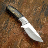 Compact, rugged, and rich in wilderness artistry, the Moose Trail Hunter is a handcrafted field knife designed for practical outdoor use while celebrating the spirit of the northern wilderness