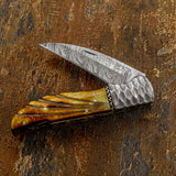 Uk Foldable knife with decorative handle
